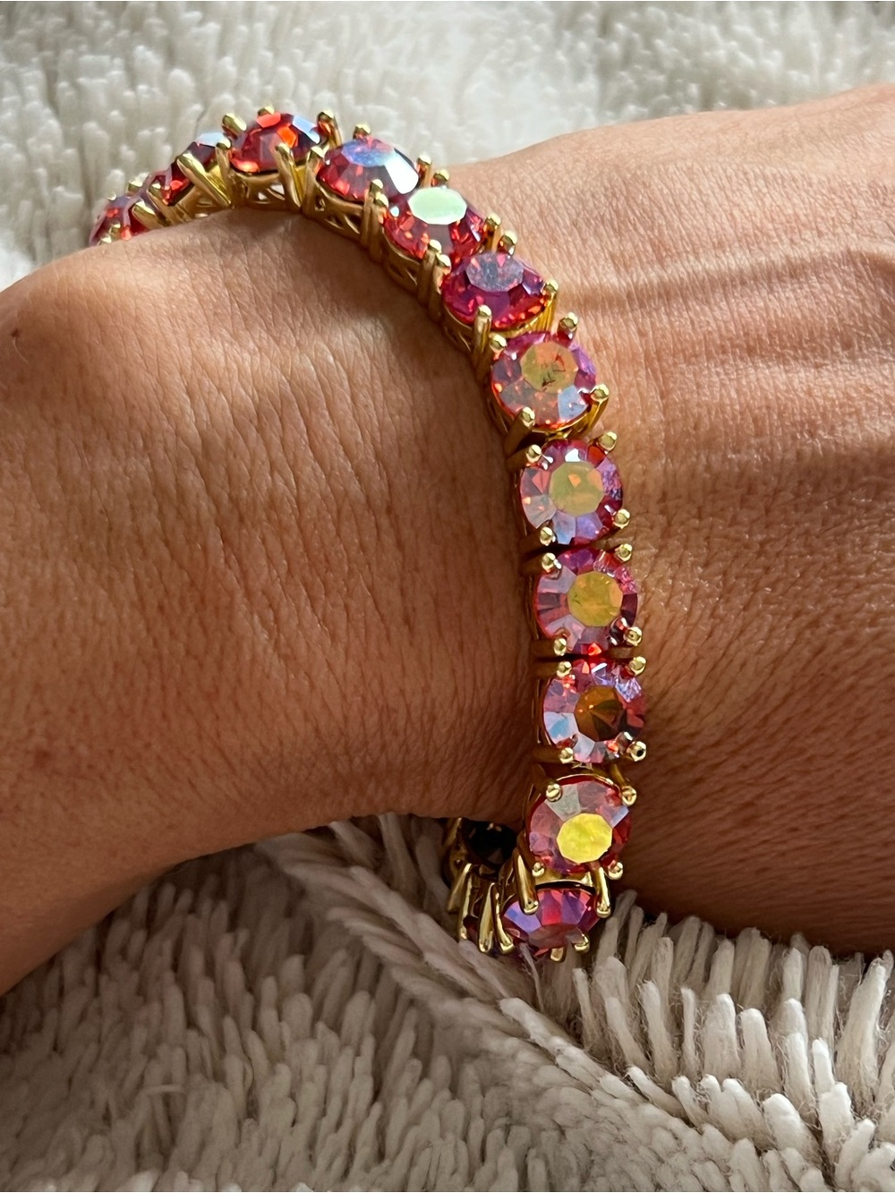 Park Lane Impression Bracelet Iridescent Coral Pink Stones like new gold finish - Picture 2 of 7